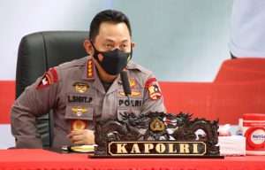 Kapolri Beri Penghargaan Kepada 2.850 Anggota Polri