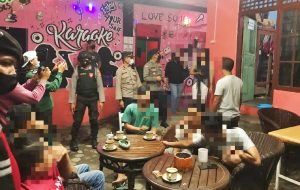 Jelang Ramadan di Loteng Polisi Merazia Sejumlah Penginapan dan Kafe