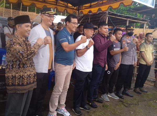 Bupati KLU Tutup Pra Liga 3 ASKAB PSSI KLU Zona Kecamatan Tanjung