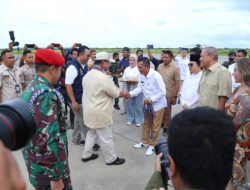 Sambut Kedatangan Prabowo di Lombok Fathul Beberkan Agendanya