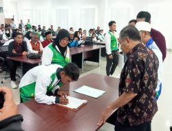 Pemkab KLU Berikan Bonus Kepada Atlet Berprestasi