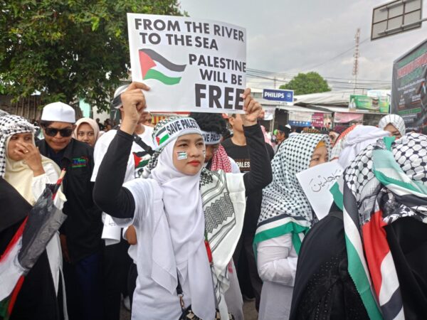 Ribuan Masyarakat Pemenang Lombok Utara Gelar Doa Dan Longmarch Bela Palestina