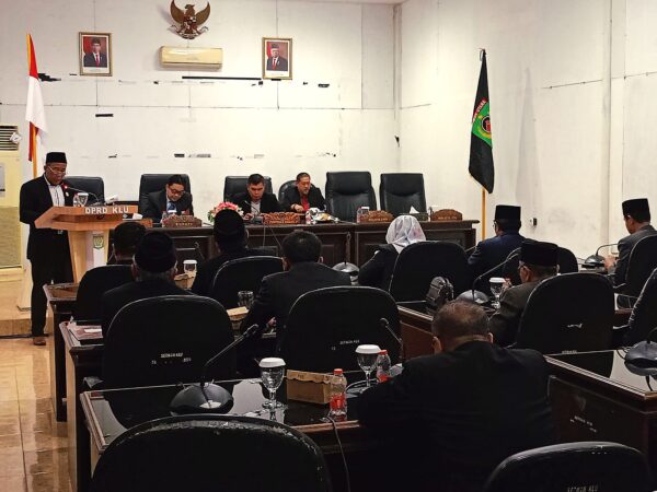 DPRD KLU Gelar Sidang Paripurna Jawaban Kepala Daerah Terhadap Raperda