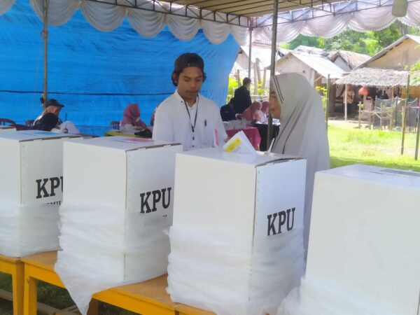 KPU Lombok Utara Gelar Pemungutan Suara Ulang di TPS 12 Singgar Penjalin
