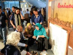 Jelajahi Jakarta, Delegasi UN Tourism Kagumi Warisan Budaya dan Borong Produk Kreatif Lokal