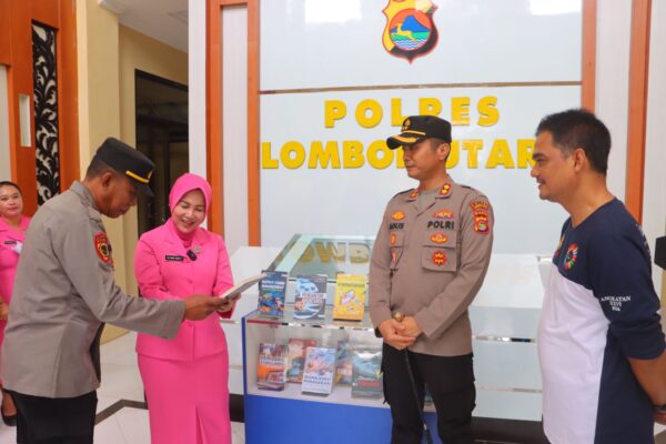 Inisiasi Cerdas Bhayangkari Lombok Utara, Gagas Gerakan Literasi di Polres