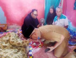 Pemkab Lobar dan HARSA NTB Tangani Lansia Terlantar di Gunungsari