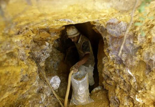 Seruan Untuk Pertambangan Rakyat di NTB: Jangan Hanya Satu, Legalkan Semua