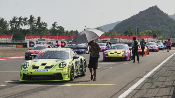 Hasil Porsche Carrera Cup Asia 2025 Seri ke-10 Mandalika: Marcus Amand Menangi Balapan Penuh Drama