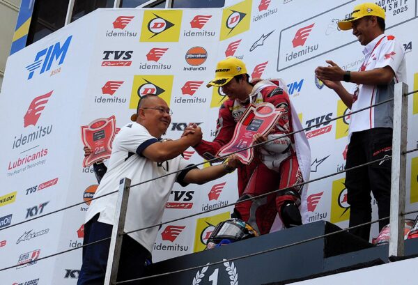 ITDC Bangga Pembelap Indonsia Dominasi Ajang Asia Road Raciang Championship