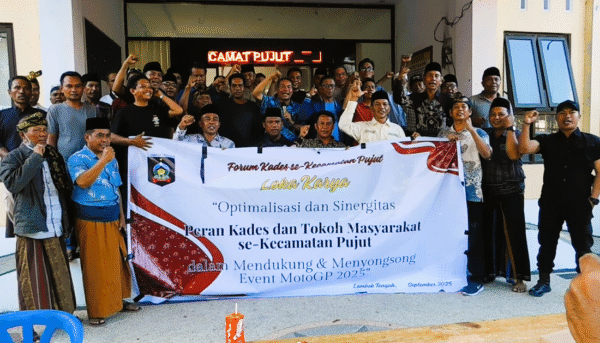 Kades se-Kecamatan Pujut Deklarasi Dukung MotoGP Mandalika 2025