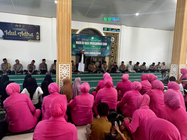 Polres Lombok Utara Gelar Maulid Nabi: Teladani Akhlak Rasulullah untuk Polri Presisi