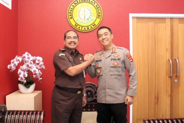 Kapolresta Mataram dan Kepala Kejari Perkuat Sinergi Demi Penegakan Hukum yang Profesional