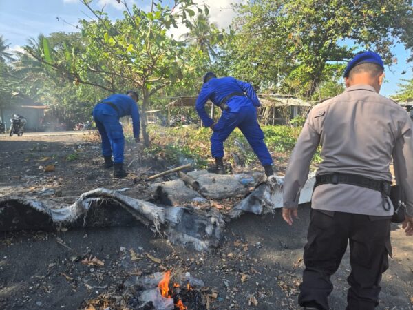 Berih-Bersih Sedunia, Polairud Lombok Utara Gelar Kegiatan Luarbiasa