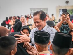 Serangkaian Kegiatan Menteri LH Hanif Saat Kunker di Lombok Dari Bersih-Bersih Pantai Hingga Datangi TPA