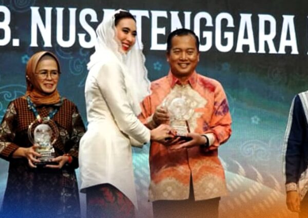 NTB Raih Penghargaan Ganda IMTI 2025, Kokoh Jadi Destinasi Wisata Halal Unggulan