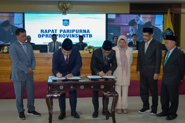 DPRD dan Pemprov NTB Sepakati APBD 2026: Gubernur Iqbal Tegaskan Komitmen Moral untuk Pembangunan Inklusif dan Berkelanjutan