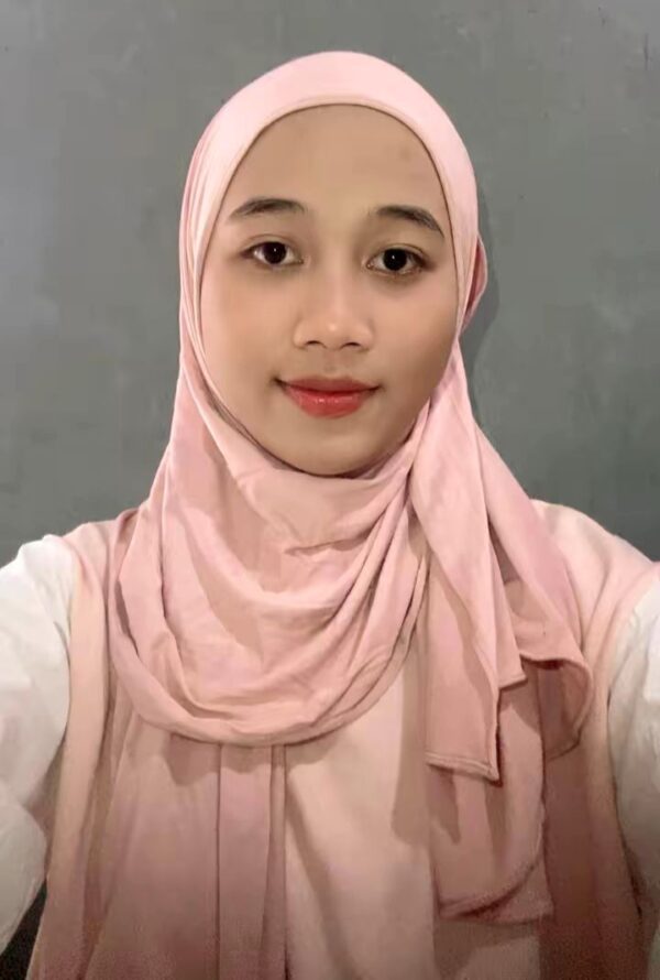 Identitas penulis : Nama: Resqi Fadilathul Jannah 
Alamat: Desa Labuhan Burung, Kecamatan Buer, Kabupeten Sumbawa, Provinsi Nusa Tenggara Barat (NTB)
Mahasiswi UIN Mataram Semester 3 jurusan komunikasi dan penyiaran Islam  