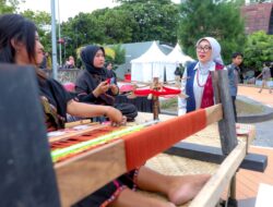 Bangkitkan Pesona Senggigi, Dekranasda NTB Pamerkan Kekayaan Tenun Dua Pulau dalam Gelar Wastra