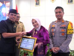 Dedikasi di Wilayah Terpencil, Ketua Bhayangkari Lombok Utara Raih Penghargaan Wanita Inspiratif 2025