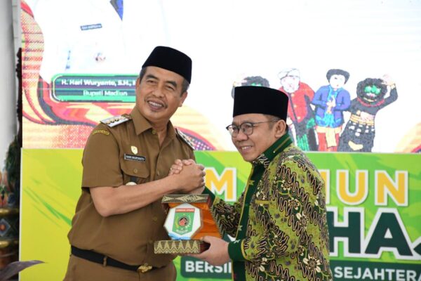 Lombok Utara - Madiun Resmi Jadi 'Sister City': Dari Urusan Pariwisata Hingga Solusi Jalan Terang