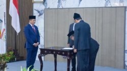 Lantik Kepala BPKP, Miq Iqbal ‘Sentil’ Tata Kelola Pemda: Jangan Sampai Dihantui Musibah Hingga Pensiun