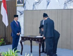 Lantik Kepala BPKP, Miq Iqbal ‘Sentil’ Tata Kelola Pemda: Jangan Sampai Dihantui Musibah Hingga Pensiun