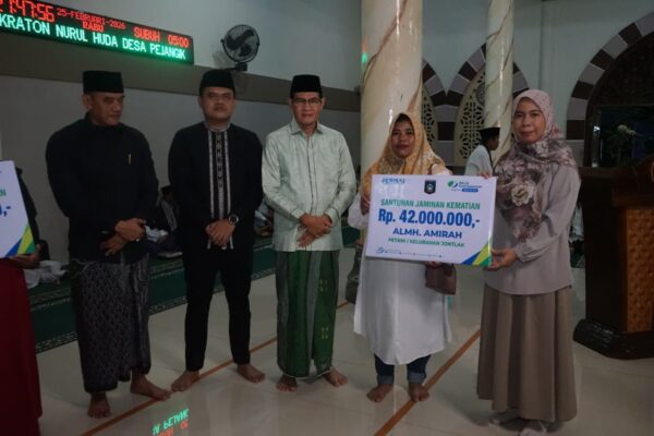 Safari Ramadhan di Pejanggik: Wabup Nursiah Beberkan Strategi 'MASMIRAH' dan Perang Lawan Rentenir
