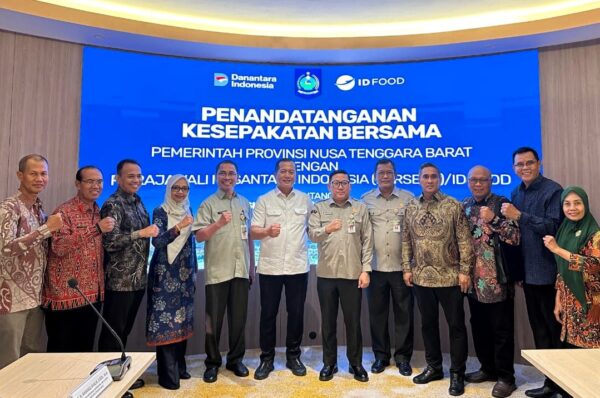 Investasi Jumbo Rp1,2 Triliun Masuk Sumbawa, Miq Iqbal & ID FOOD Bangun 'Raksasa' Industri Ayam Terintegrasi