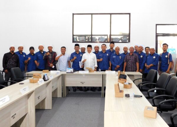 Toko Emas Resah, AMPERA Datangi DPRD NTB, Diterima Ketua Komisi I dan Anggota