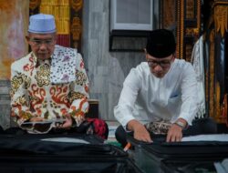 Melepas Dunia di Sekarbela: Isak Tangis dan Doa Mengalir dalam Tradisi ‘Nyimpen’ Jemaah Haji