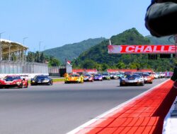 Drama & Dominasi di Mandalika: Sean Gelael Sabet Podium, Audi dan Porsche Berbagi Takhta GT World Challenge Asia 2026