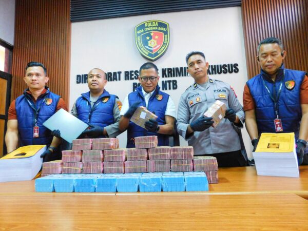 Kasus Korupsi Pengadaan Mebel SMK di NTB: Berkas Lengkap, Dua Tersangka Segera Dilimpahkan