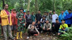 Jaga 'Nadi Kehidupan' 4 Desa, Polsek Bayan Bersama TNI dan Warga Hijaukan Mata Air Murus Malang