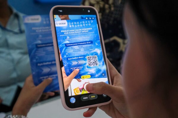 Kabar Gembira! Kini Sertifikat HKI Bisa Jadi Jaminan Bank, 1.000 UMKM Ekraf Bali Langsung Terima KUR Rp37 Miliar