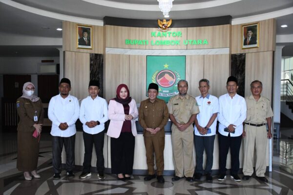 Perkuat Transparansi, Bupati Lombok Utara dan Komisi Informasi NTB Bangun Sinergi Keterbukaan Publik