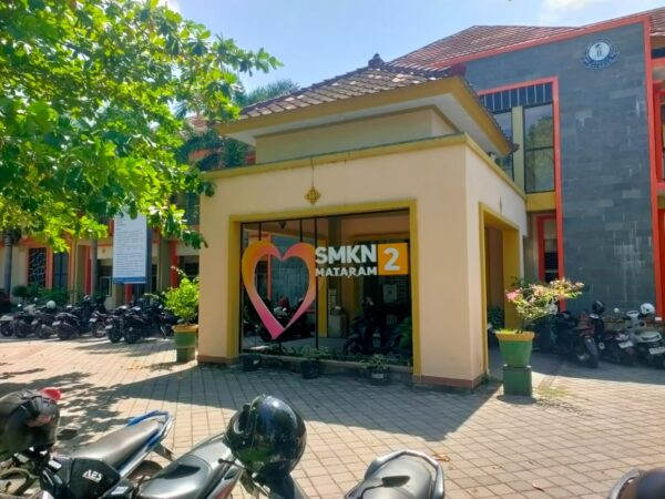 SMK Negeri 2 Mataram Cetak Lulusan Unggul yang Diminati Industri, dari Bank hingga Perusahaan di Singapura