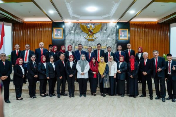 NTB Targetkan Wisata Mendunia, Wagub Dinda Gandeng ASITA Perkuat Sinergi