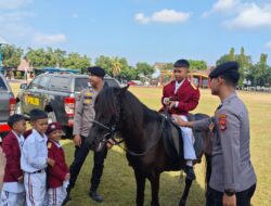 Polisi Sahabat Anak: Siswa SRD Lombok Barat Seru-seruan Bareng K9 dan Kuda Polisi di Polda NTB