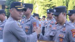 Apresiasi Kinerja Luar Biasa, Kapolres Lombok Utara Berikan Penghargaan kepada 20 Personel Berprestasi