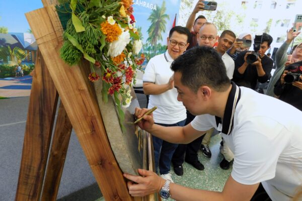 Mandalika Kian Menawan, Wamenpora Taufik Hidayat Resmikan Destinasi Baru "Sade Social Space"