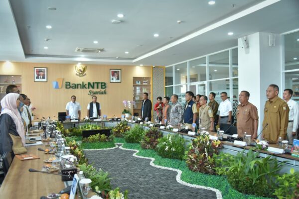 Selamatkan NTB dari Bencana, Menteri LHK & Gubernur Iqbal Sepakat Luncurkan Aksi