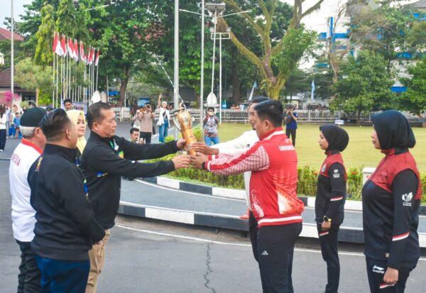 Porprov XII Resmi Dibuka, Gubernur Miq Iqbal Pacu Prestasi Atlet Sekaligus Uji Kesiapan Tuan Rumah PON 2028