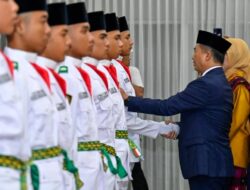 Kukuhkan 28 Anggota Paskibraka NTB 2026, Gubernur Miq Iqbal: Tampilkan Formasi Khas Lumbung Sasak