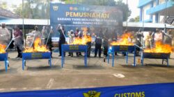 Bea Cukai Mataram Musnahkan Barang Ilegal Senilai Rp 10,2 Miliar