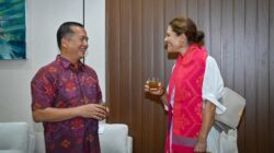 Disuguhi Minuman Herbal Rempah Khas Lombok, Putri Mahkota Swedia Spontan Bilang "Enak!"