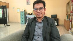 Fokus Melanjutkan Estafet Kepemimpinan dan Dekatkan Siswa ke Industri, Dading Resmi Jabat PLT Kepsek SMKN 2 Mataram