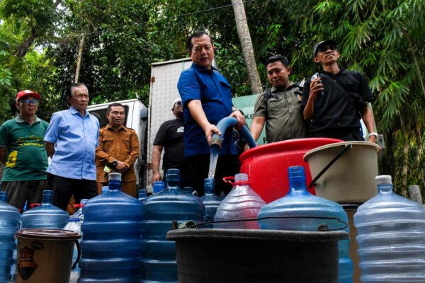 Tak Boleh Ada yang Tertinggal: Gubernur Miq Iqbal Kucurkan Miliaran Rupiah untuk Lombok Selatan