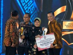 Bawakan Bonus Rp9 Miliar, Pemprov NTB Sabet 3 Penghargaan Kemendagri Berkat Kebijakan Pro-Rakyat