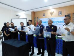 Bea Cukai Mataram Gagalkan Penyelundupan 5 Kg Emas Batangan Rp12,4 Miliar di Bandara BIZAM, Ditujukan ke Hong Kong